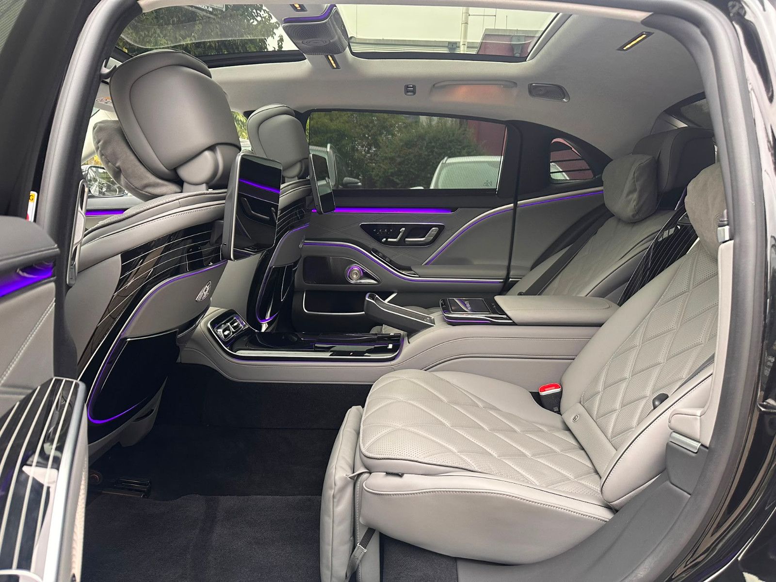 Fahrzeugabbildung Mercedes-Benz S 580 4 matic Maybach *PANO*TV*KLAPPTISCH*STANDH