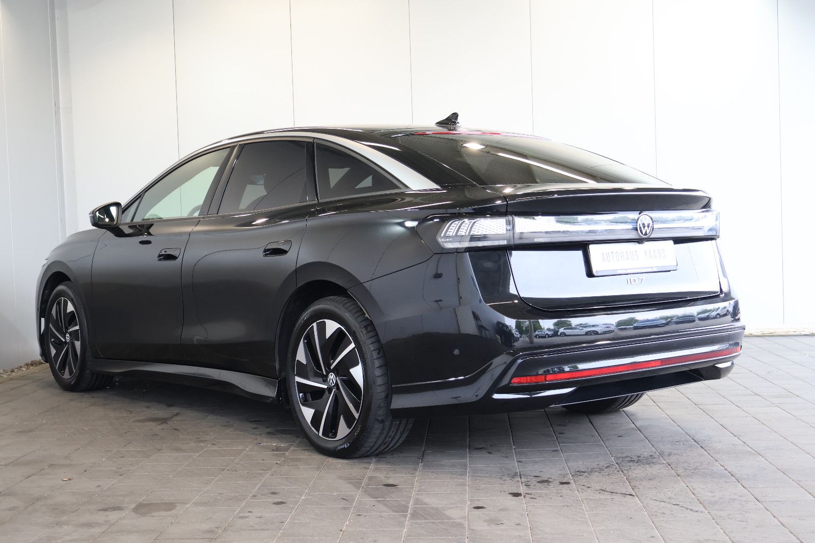 Volkswagen ID.7 Pro HUD MATRIX H K ACC 360° MEM 19 foto 6