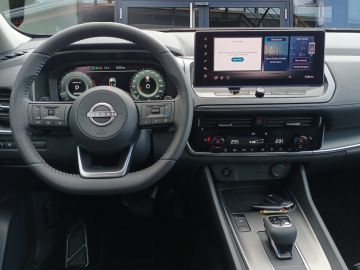 Nissan Qashqai N-Connecta X-TRONIC *NAVI* *FRONTSCHEIBE