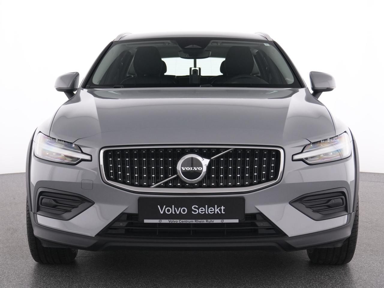 Volvo V60 Cross Country B4 AWD Plus+WINTERPAK+RFK+ foto 15