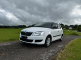 Skoda Fabia 1.2TSI | 86PS | Wenig KM | SHZ | PDC - Skoda Fabia: Tsi 86 Ps