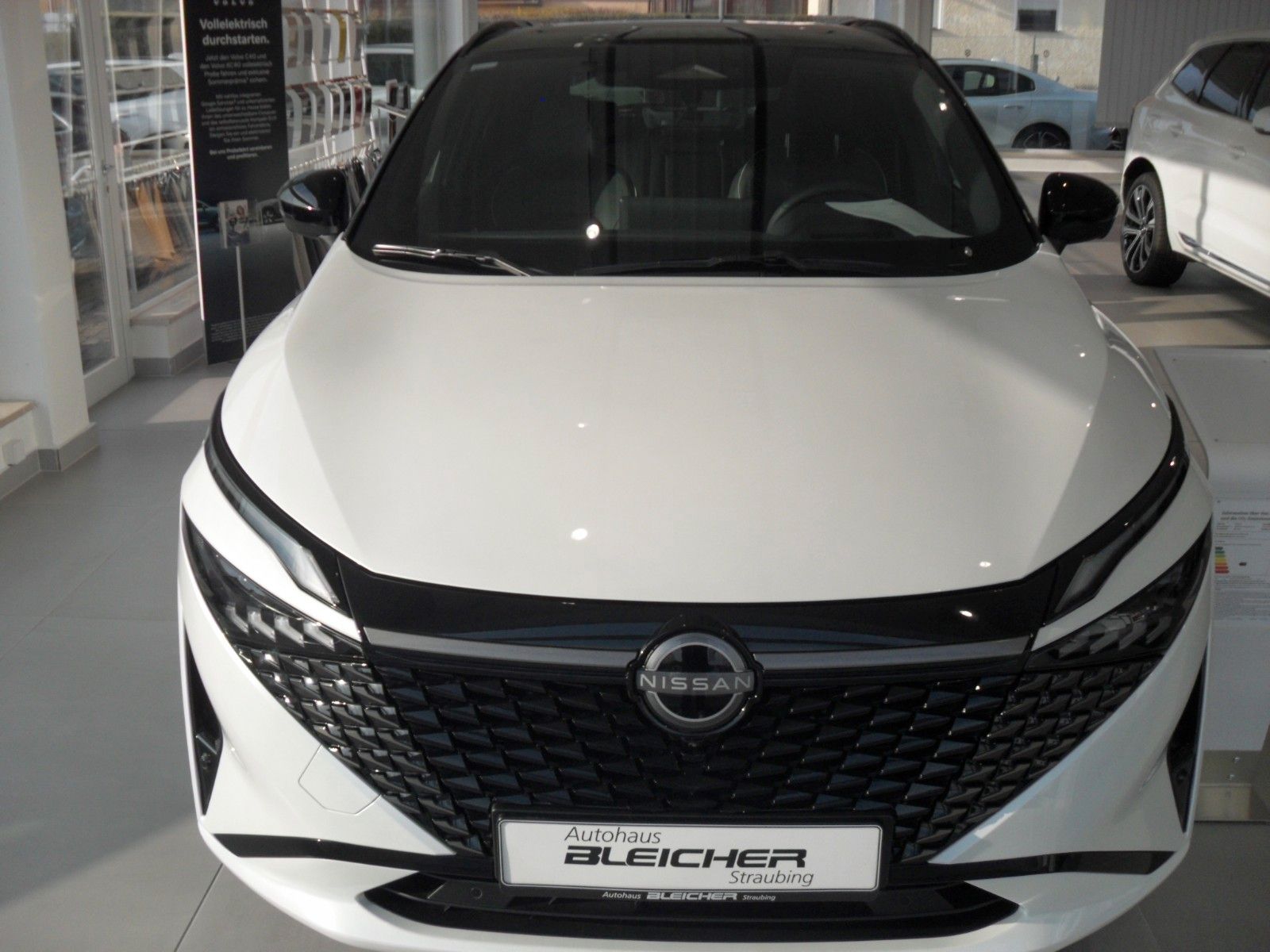 Fahrzeugabbildung Nissan Qashqai N-Design | HeadUp | Panora. | 360°