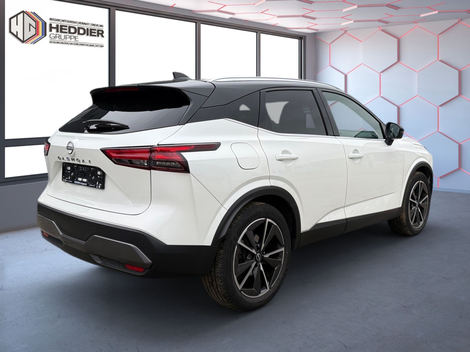 Fahrzeugabbildung Nissan Qashqai 1.3 DIG-T Tekna+ 4x4 *WKR*BOSE*LEDER*