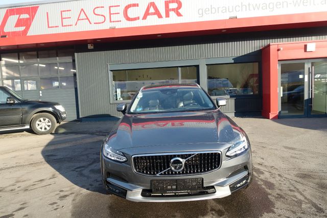 Volvo V90 Cross Country Pro AWD EXP € 13790.--