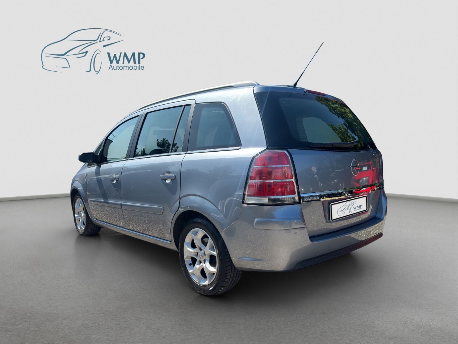 Fahrzeugabbildung Opel Zafira B Cosmo/7. Sitzer/Klimaautom./Pano./TÜV