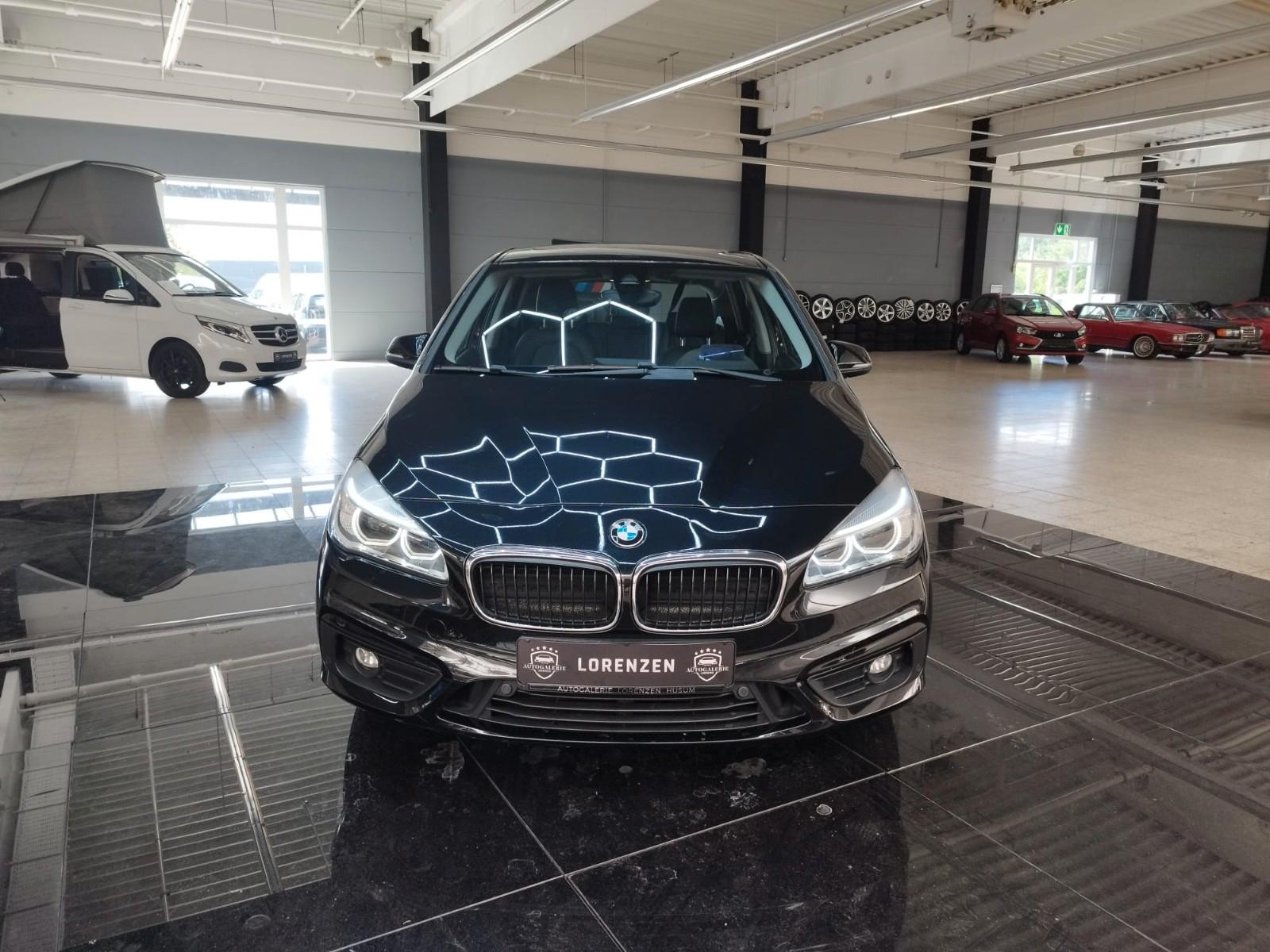 BMW 218 2 Active Tourer 218 d / 1.HAND /