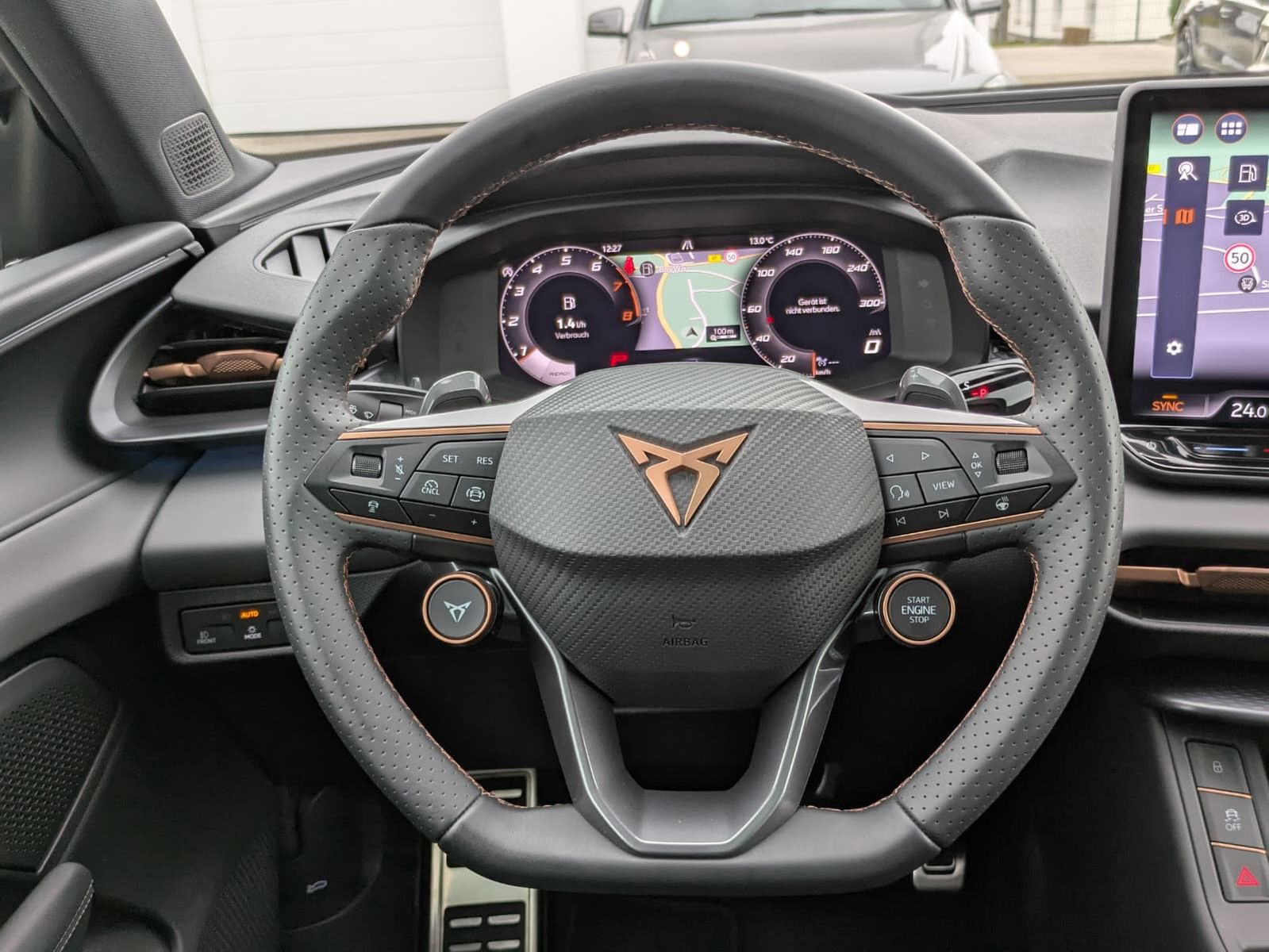 Fahrzeugabbildung CUPRA Terramar 2.0 TSI 4D VZ HUD*MATRIX*PANO*DCC*20"