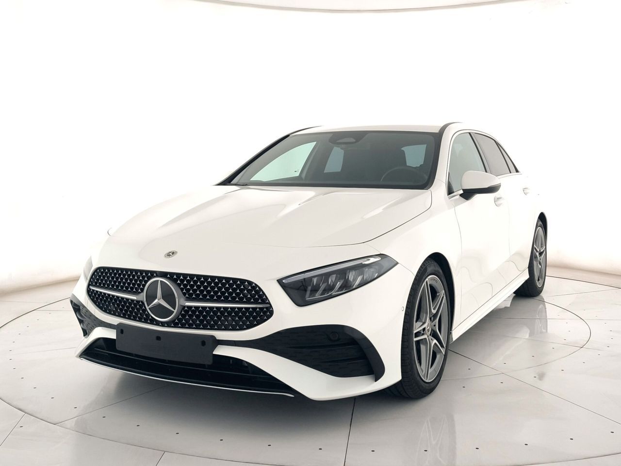 Other Mercedes-benz A 200 Automatic AMG Line Premium imagem 2
