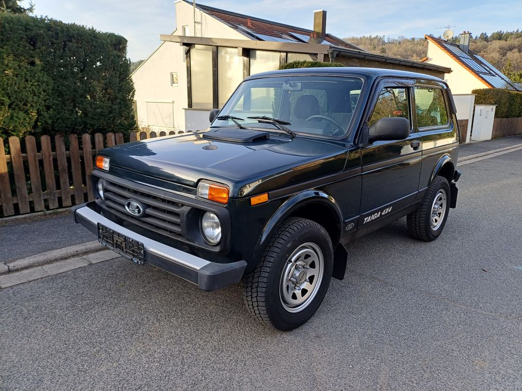 Image of Lada Taiga