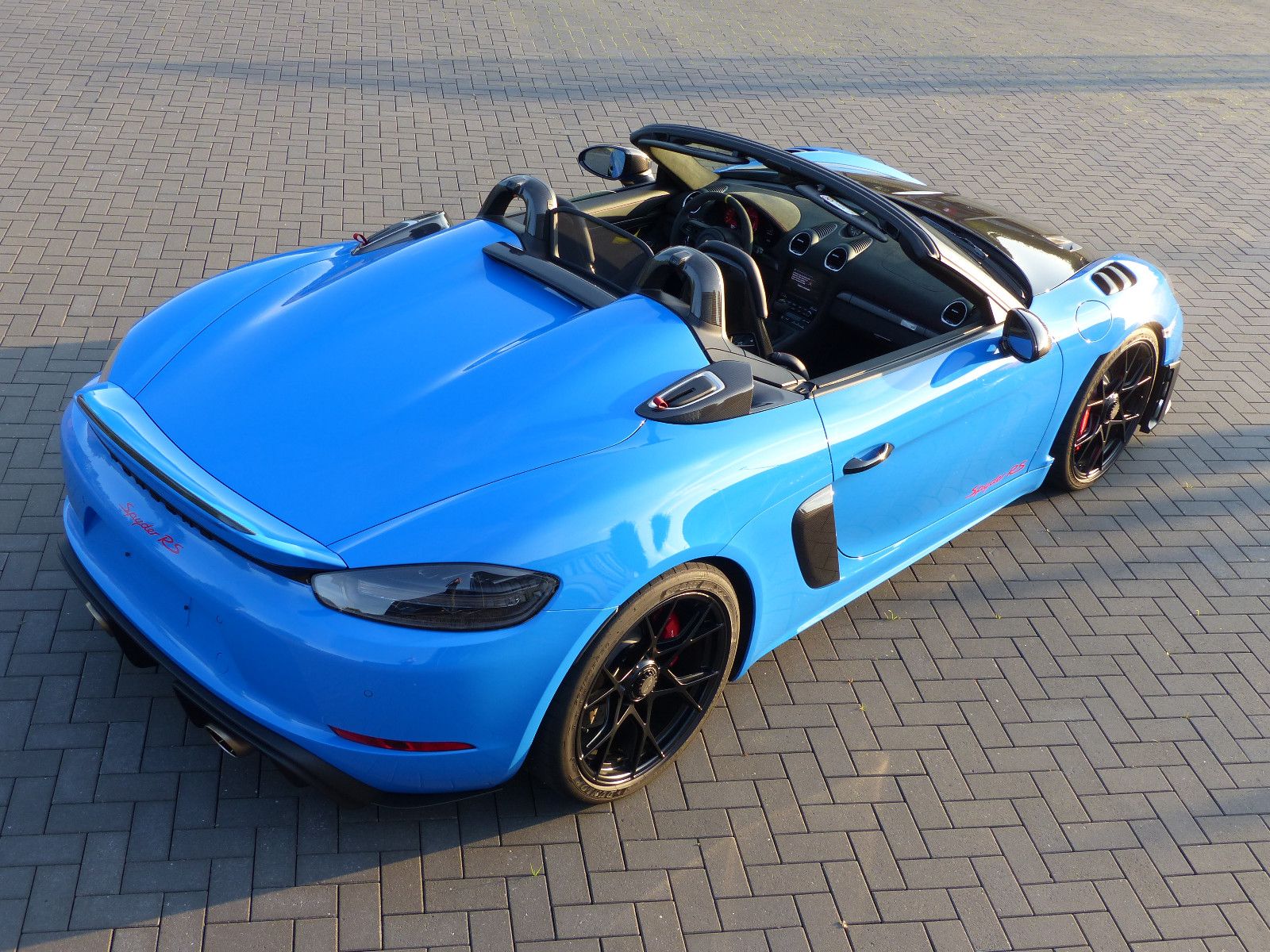 Fahrzeugabbildung Porsche 718 Boxster Spyder RS