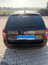 Skoda Superb 2.0 TSI DSG Exclusive Combi Exclusive - Skoda Gebrauchtwagen von 2013