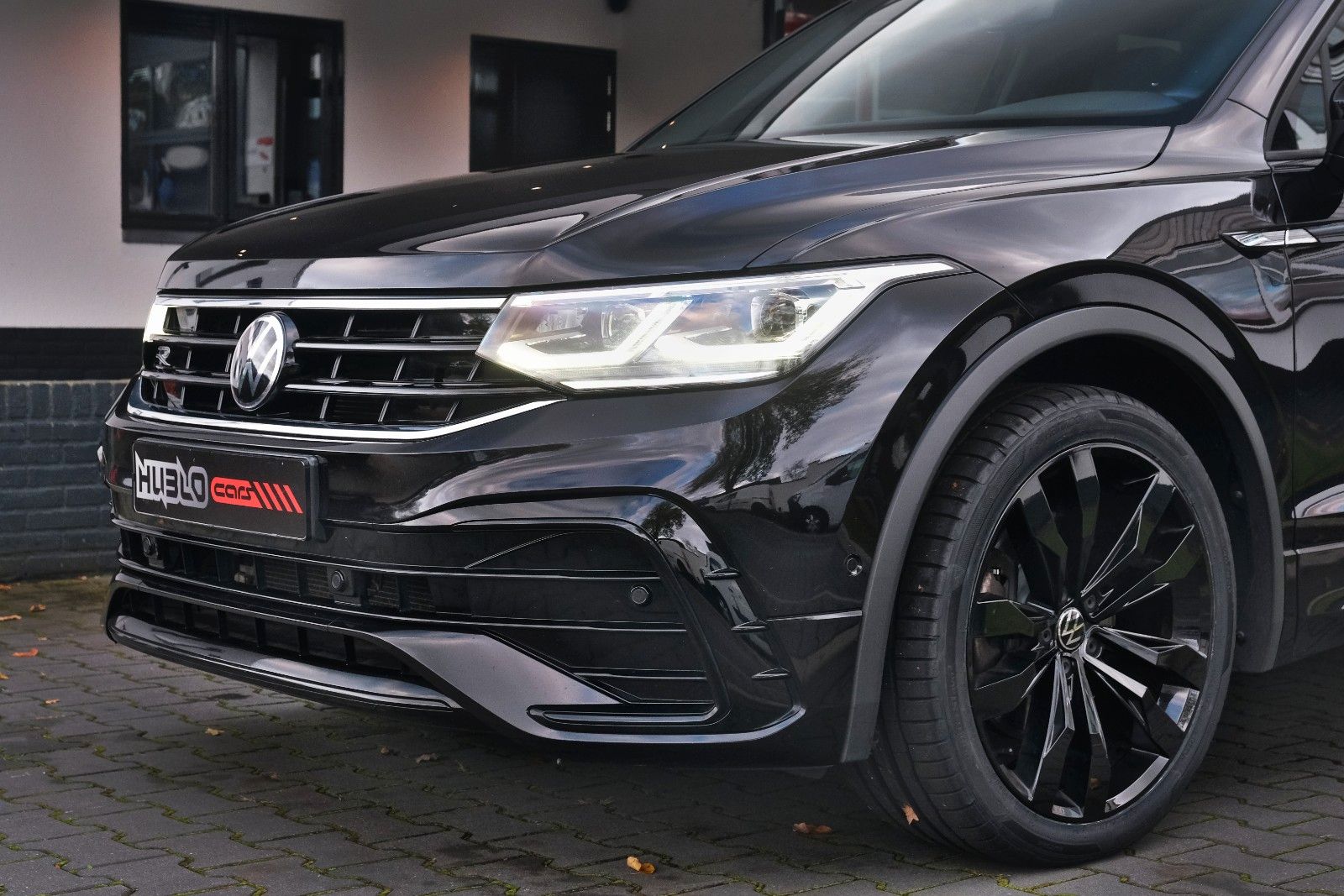 Volkswagen Tiguan 2.0 R-Line 4Motion imagem 2