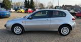 Alfa Romeo 147 1.6 aus 1 Hand mit Klima Tüv bis10/26 - Alfa Romeo 147 aus 2001
