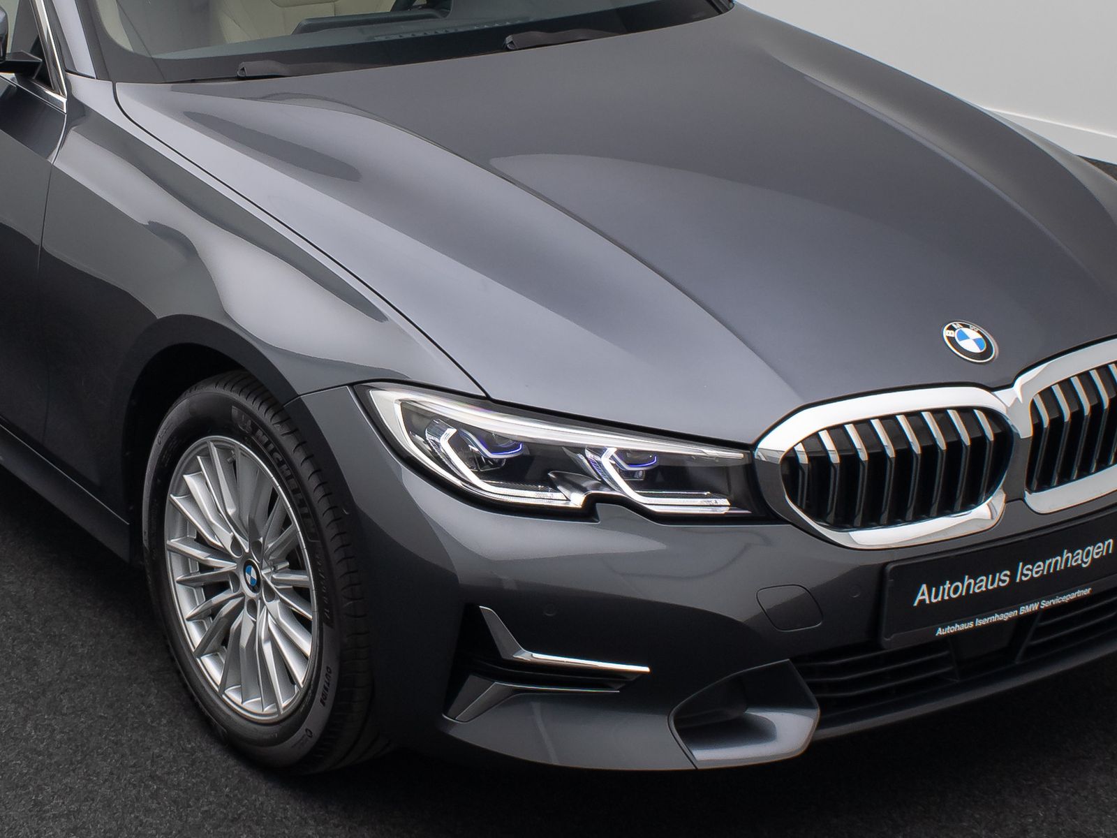 Fahrzeugabbildung BMW 320d xD Luxury Line ACC DAB Laser Kamera Memory