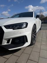 Audi RS4 Avant Carbon Matrix B&O 280kmh RS-AGA Pano - Audi RS4 mit Panoramadach