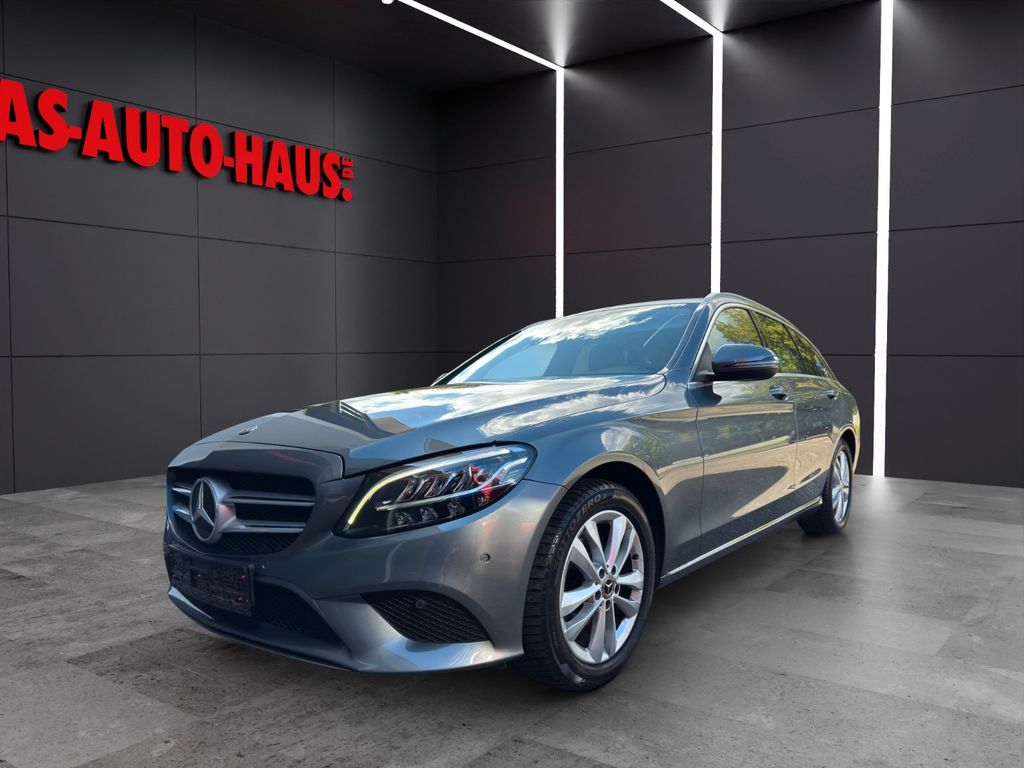 Image of Mercedes-Benz C 180