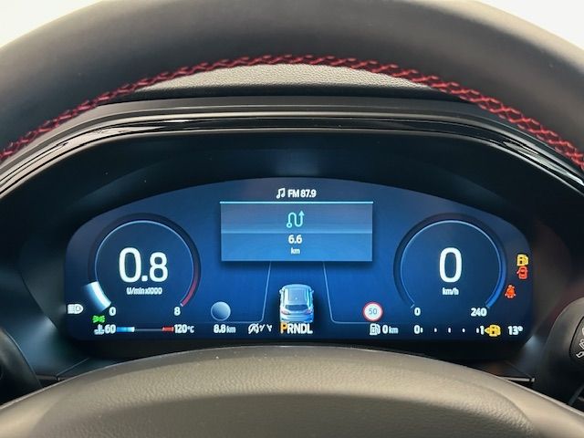 Fahrzeugabbildung Ford Focus ST-Line X B&O 18'' LED ACC Kamera Ergo NEU