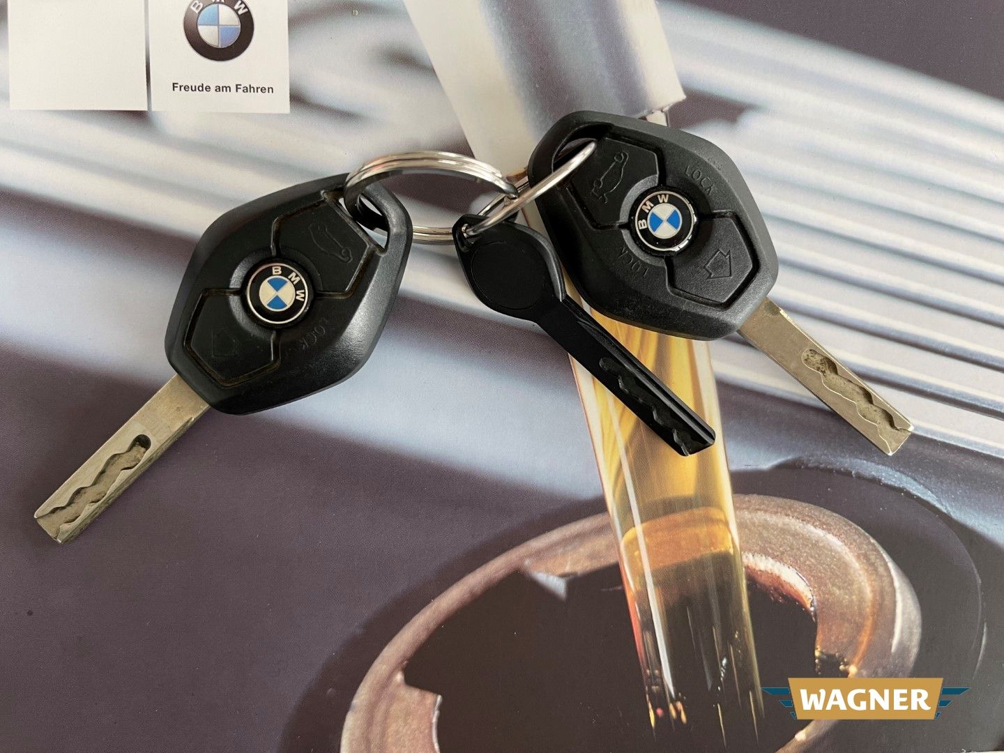 Fahrzeugabbildung BMW Z4 2.0i Roadster Klima SHZ 2-Hand Top Zustand