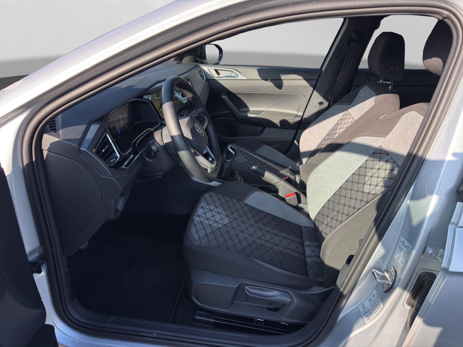 Volkswagen Taigo - Bild 4