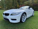 BMW Z4 sDrive23i -M Paket 19 Zoll Alu Sommerfahrzeug - BMW Z4 aus 2012: Cabrio