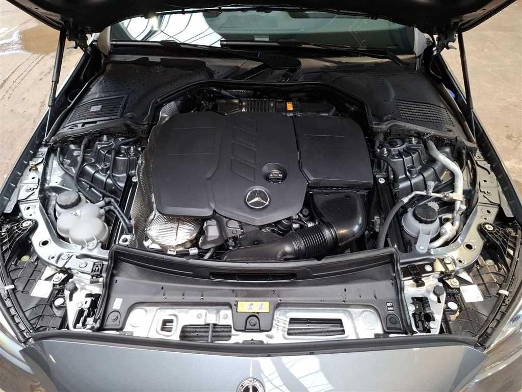 Mercedes-Benz C 220 d T 4MATIC 9G-tronic AMG Line Premium foto 24