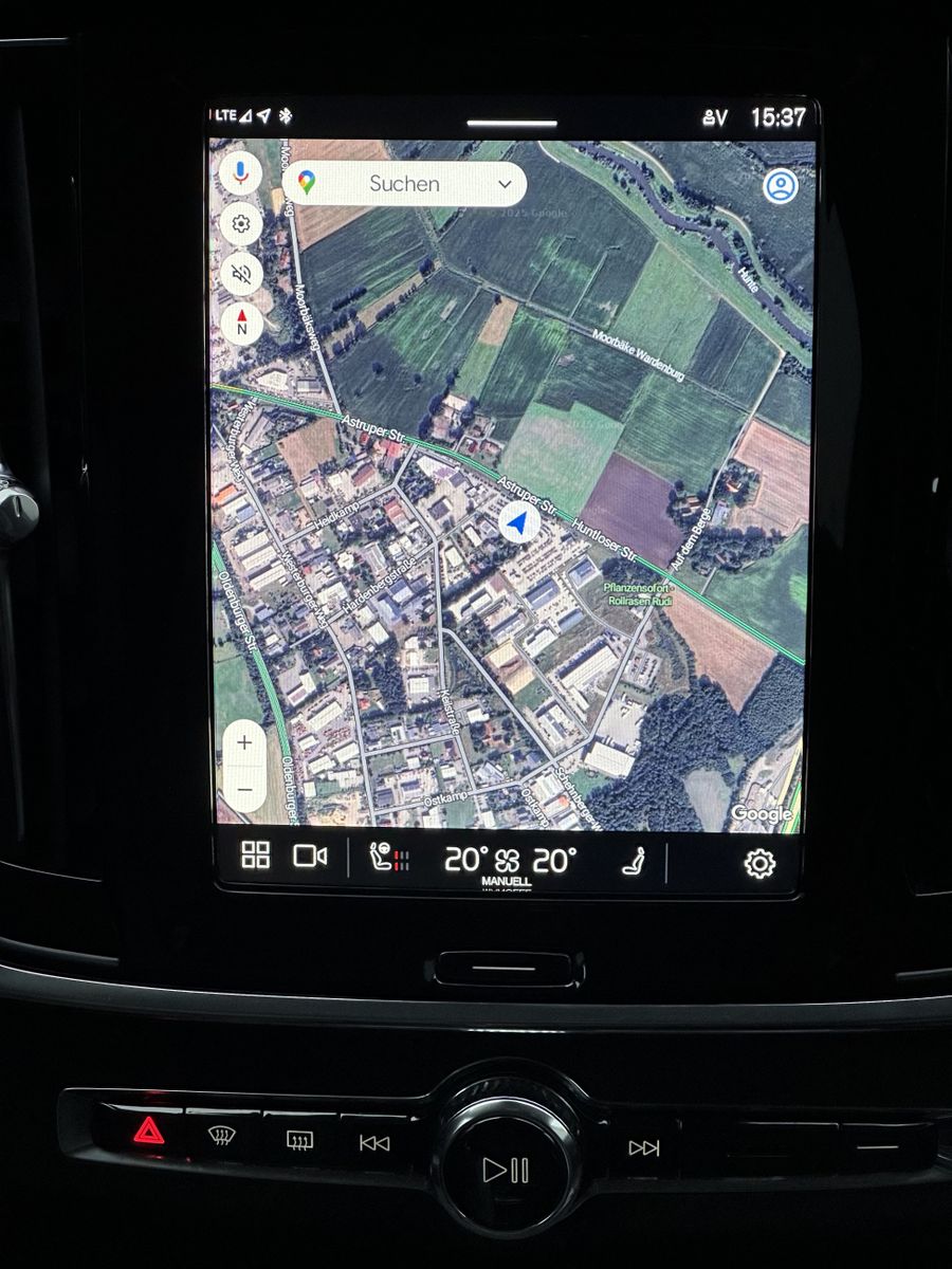 Fahrzeugabbildung Volvo V90 T6 Recharge AWD Core NAV+LED+KAM+SHZ+VC+ACC