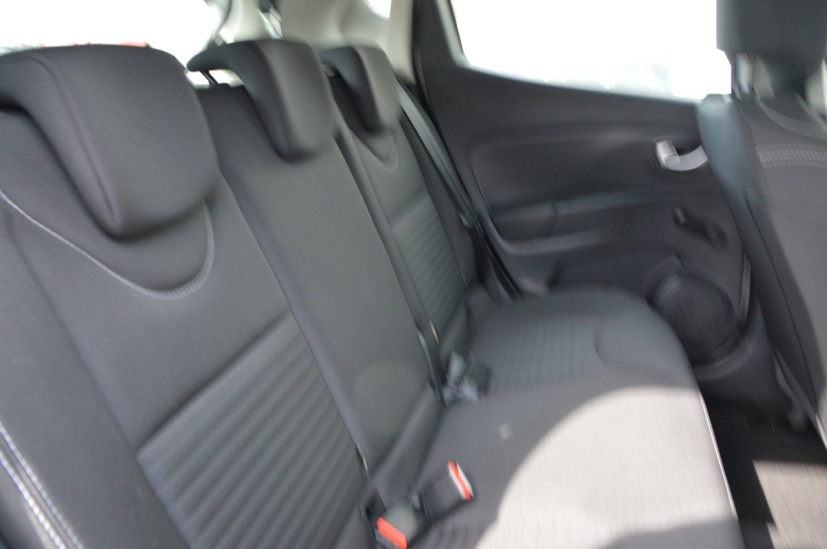 Fahrzeugabbildung Renault Clio IV Ganzjahresreifen Limited
