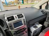 Toyota avensis t27 2014 mit Kamera - Toyota Avensis: T27