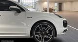 Porsche Cayenne E-Hybrid Platinum Edition - gebrauchte Porsche Cayenne aus dem Jahr 2023