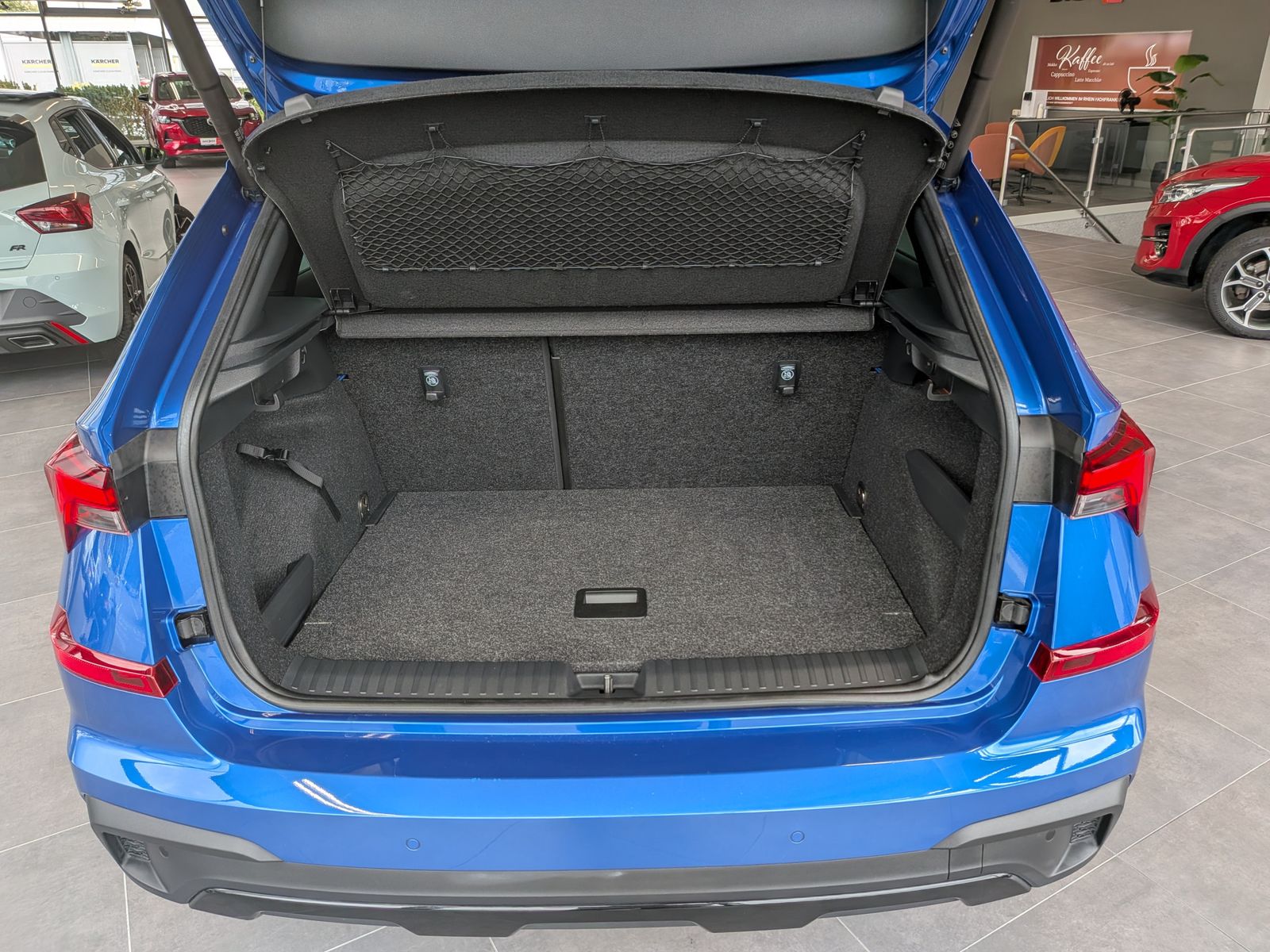 Fahrzeugabbildung SKODA Kamiq 1.5 TSI DSG Monte Carlo Pano Matrix 5J.GAR