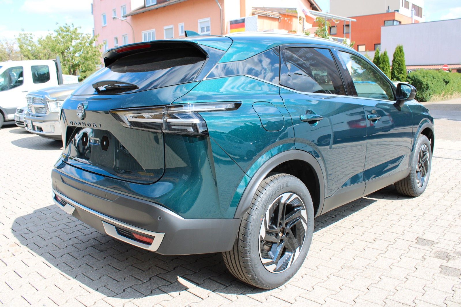 Nissan Qashqai 1.3DIG-T MHEV N-Connecta Xtronic imagem 3
