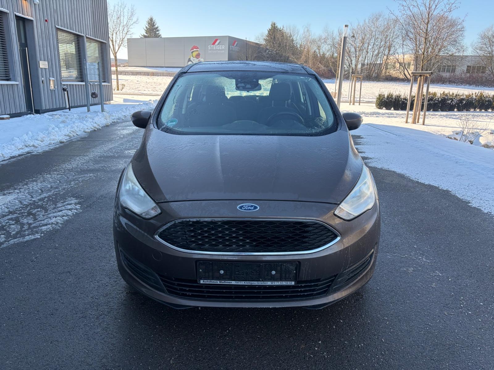 Ford Grand C-Max*Klima*Xenon*Wenig KM*Euro6!!