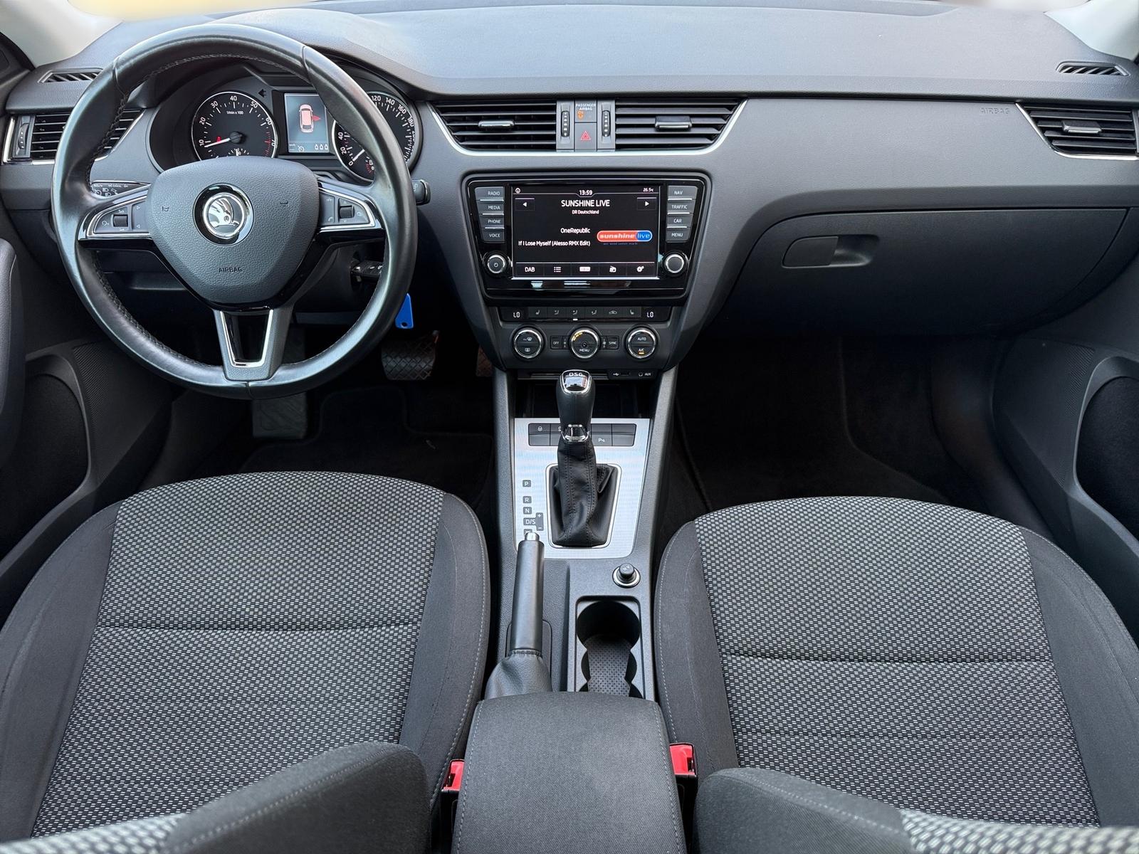 SKODA OCTAVIA COMBI 1.4 TSI 150ch BVA Sièges chauffants Radar de recul