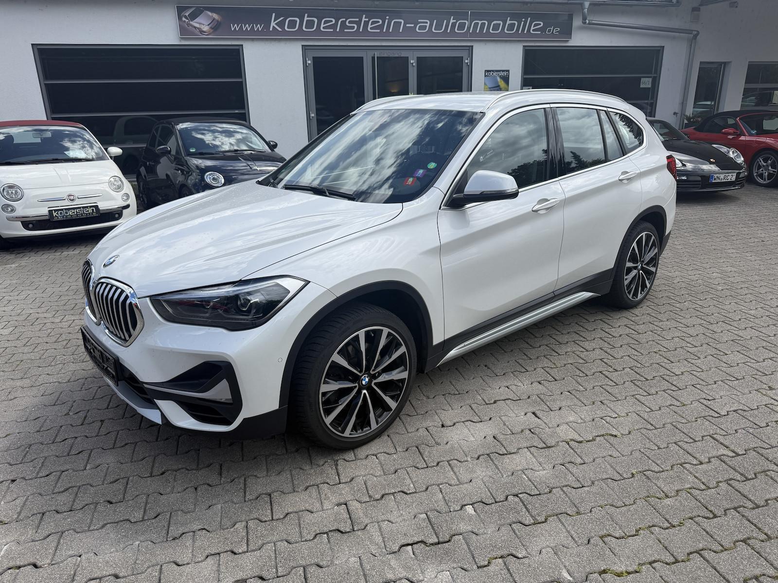 BMW X1 xDrive 20i xLine*Teilleder,LED,Navi,1.Hand*