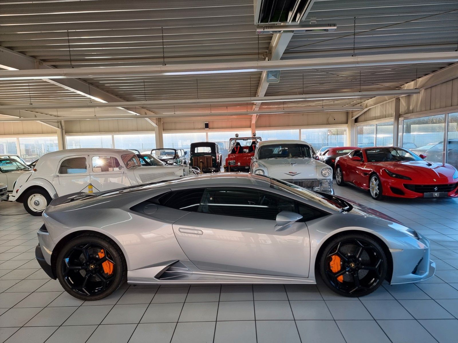 Fahrzeugabbildung Lamborghini Huracán EVO/SH lückenlos + Einmalig schön