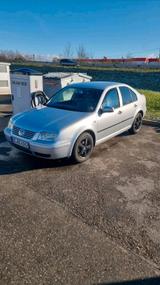 Volkswagen Bora 1.6 mit 101000 KM - Volkswagen Bora: 1.6