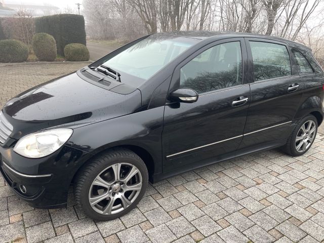 Mercedes-Benz B 200 B -Klasse B 200