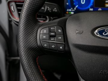 Ford Puma 1.0 ST-Line X Pano. Kamera Navi Stauassi.