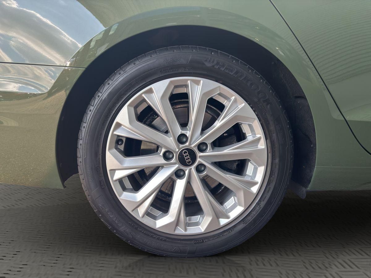 A4 Avant 2.0 TDI quattro AHK RFK ACC PANO LED NA