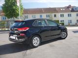 Hyundai i30 1.4 Passion - Hyundai i30 Passion mit Benzin-Antrieb