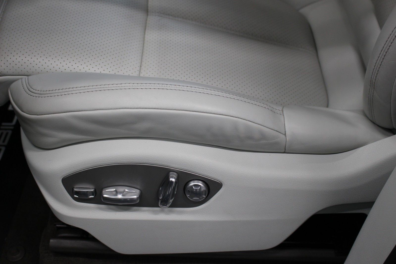 Fahrzeugabbildung Porsche Macan S *Kamera*PNRM*2.Hand