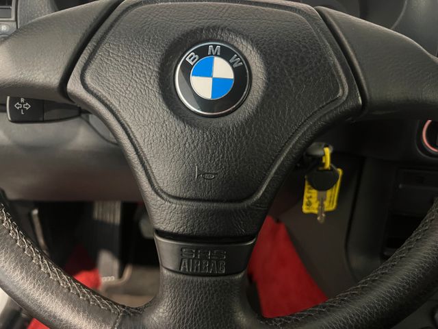 BMW 318i Cabrio M-Paket,Volleder,Styling 39 M-Felgen