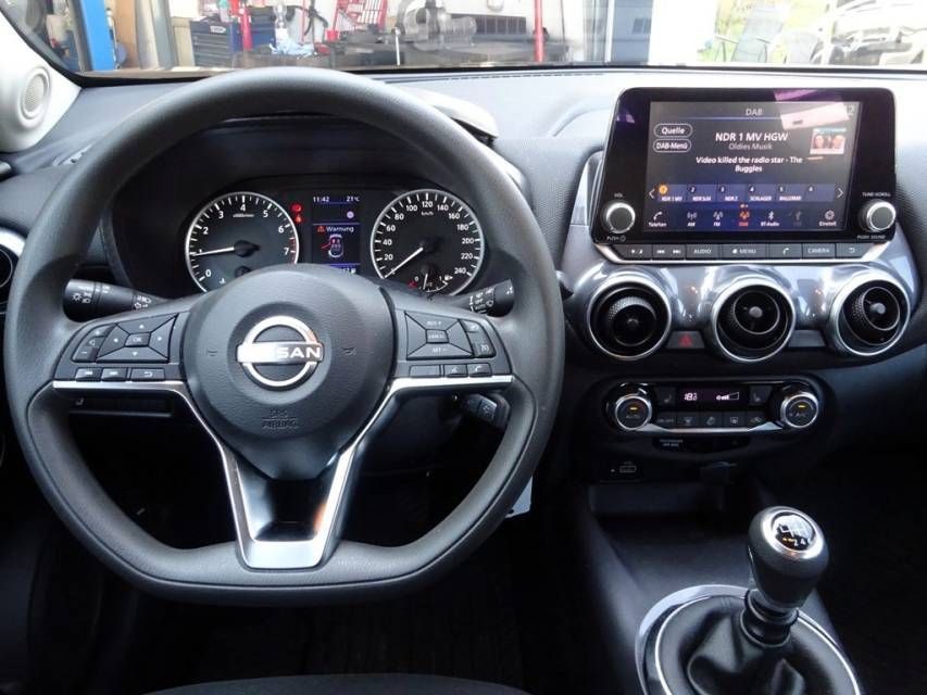 Fahrzeugabbildung Nissan Juke 1.0 DIG-T acenta Rückfahrkamera