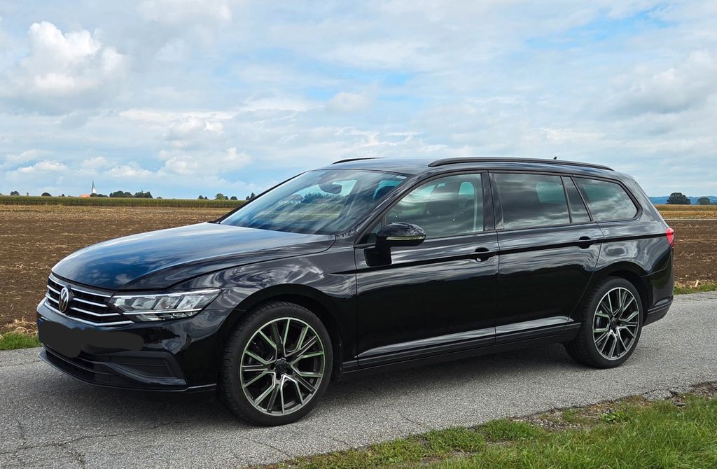 Image of Volkswagen Passat Variant