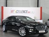 Jaguar XJ 3.0D V6 PREMIUM LUXURY / PANORAMA / LED - Jaguar mit Diesel-Antrieb: 3.0
