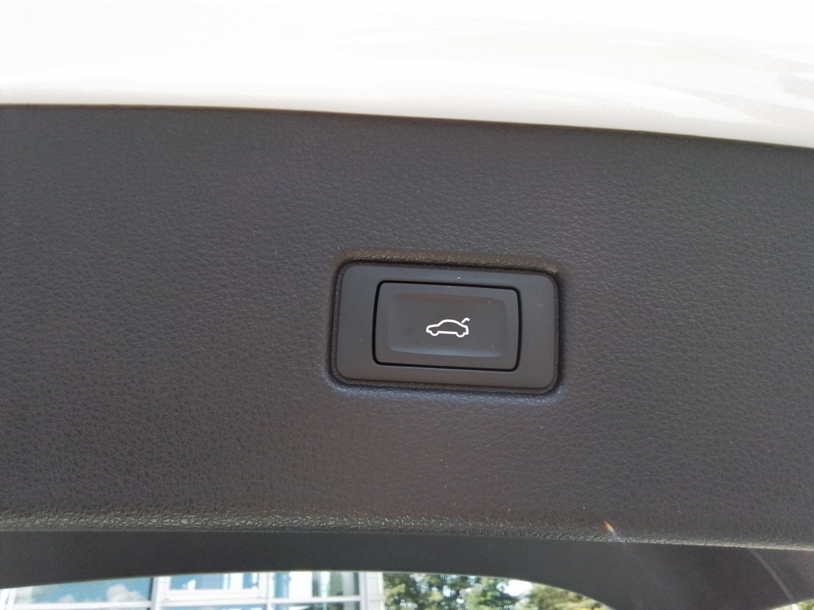 Fahrzeugabbildung Audi Q5 Sportback 40 TDI quattro Matrix Navi Leder AV