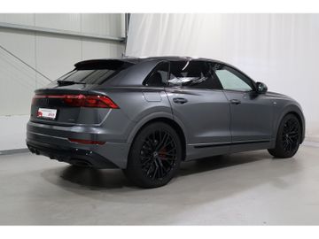 Audi Q8 - 3