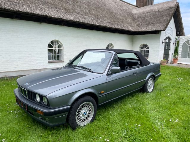 BMW 325i Cabrio Automatik Leder Klima H-Kennzeichen