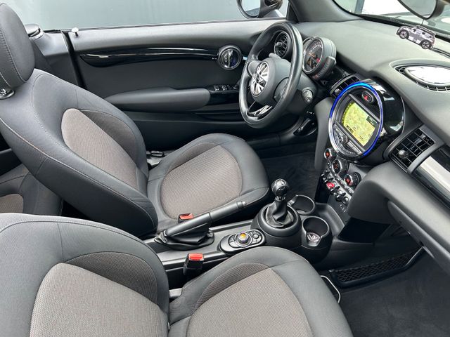 Fahrzeugabbildung MINI One Cabrio+Navi+PDC+LM+WR+BT+