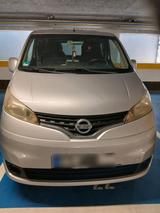 Nissan NV 200 / Evalia mit AHK - Nissan Evalia M20